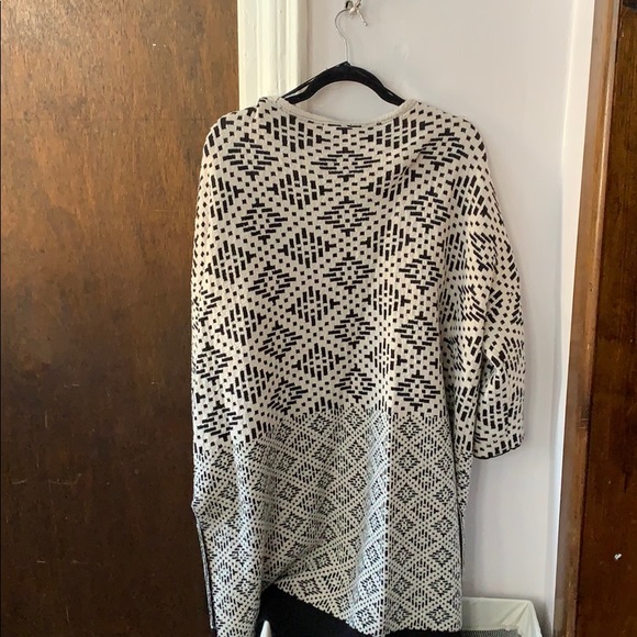 H&M White and black cardigan - Picture 2 of 5